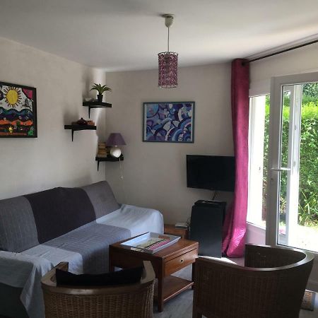Appartement Proche Mer Avec Jardin Ensoleille 乌尔加特 外观 照片