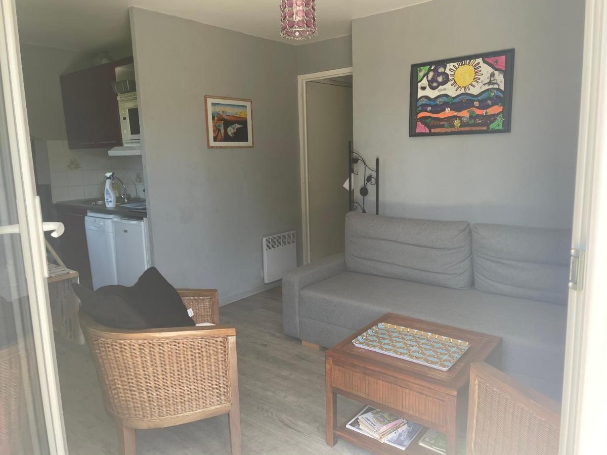 Appartement Proche Mer Avec Jardin Ensoleille 乌尔加特 外观 照片