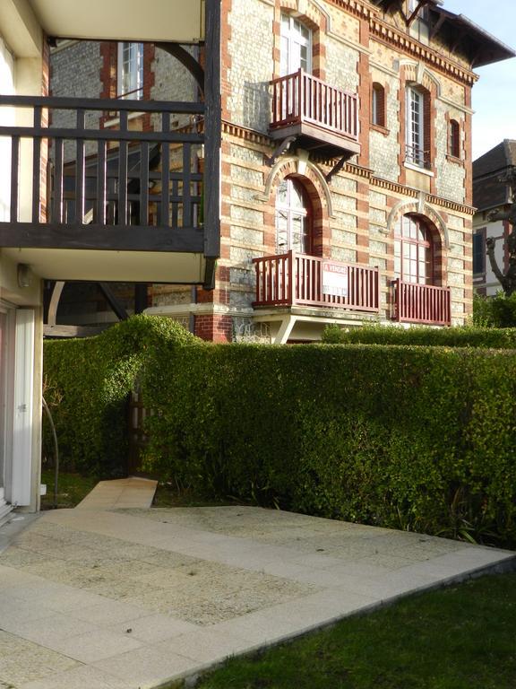 Appartement Proche Mer Avec Jardin Ensoleille 乌尔加特 外观 照片