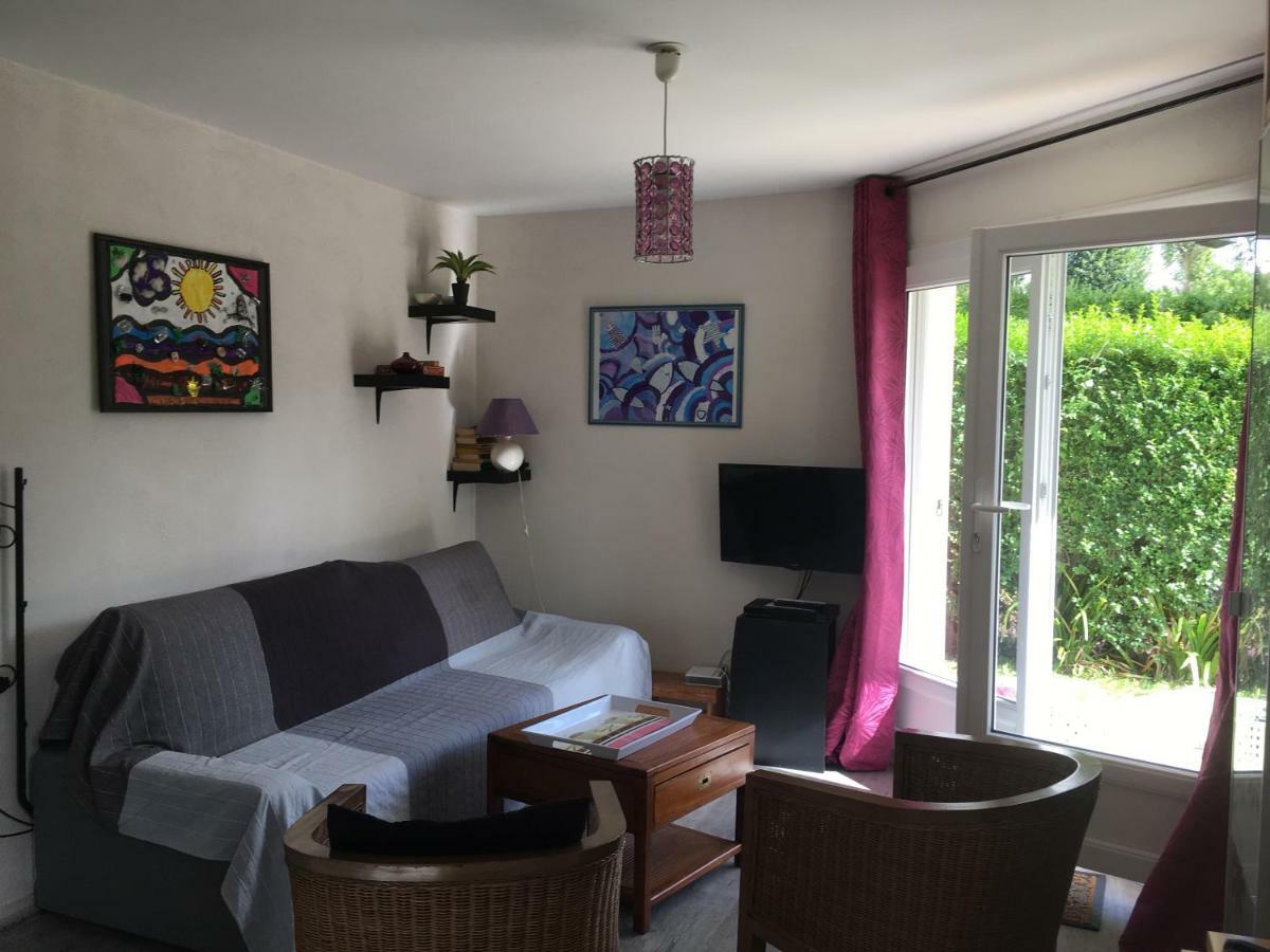 Appartement Proche Mer Avec Jardin Ensoleille 乌尔加特 外观 照片